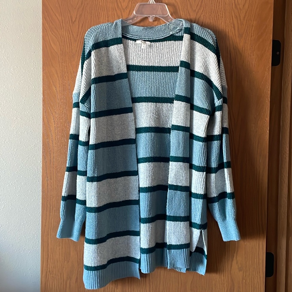 Maurice’s Blue Striped oversized Cardigan Size S